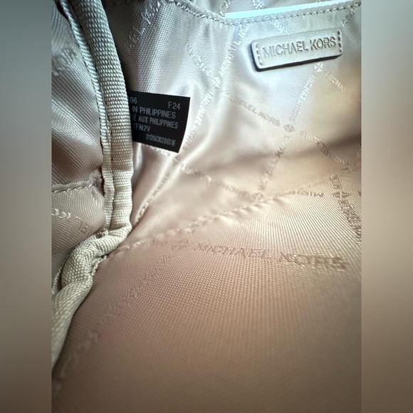 Michael Kors Jet Set Travel Cosmetic Case Travel Pouch MK Pale Gold Multi - Picture 10 of 13